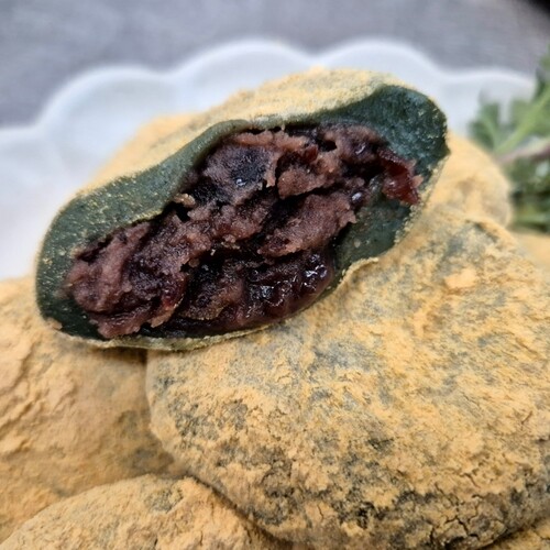 하늘생명교회 아산풍성한영농조합의 콩쑥개떡 (1.2kg)