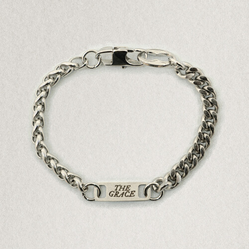 THE GRACE HALF CHAIN BRACELET